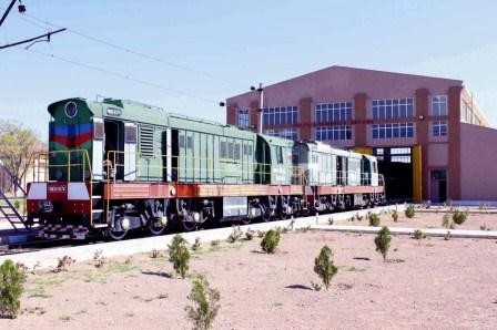 Opening of rail service discussed in Nakhchivan