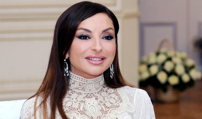 Mehriban Aliyeva took care of people's artist