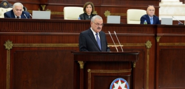 Armenia plays for time