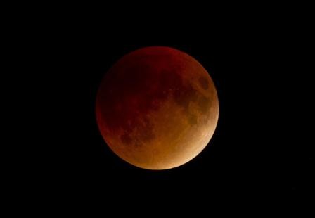 First lunar eclipse of 2016 occurs