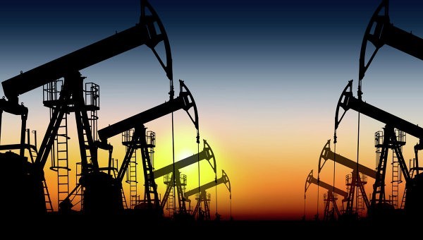 World oil prices continue to decline