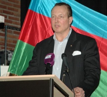 Demonstration of separatist regime flag is a "big mistake"