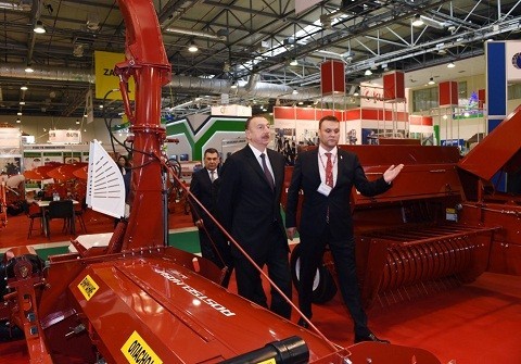 Ilham Aliyev in the exhibitions