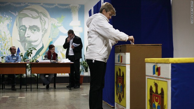 Moldova to hold runoff election for president